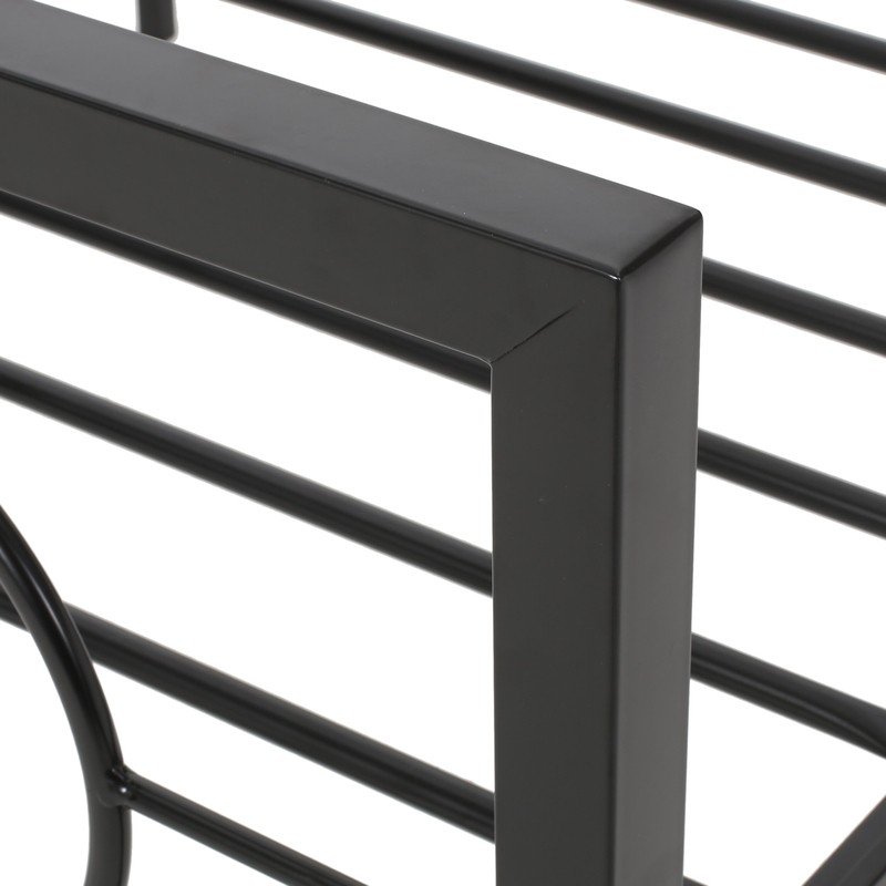 Singraul King Platform Bed