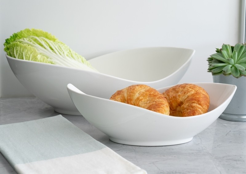 Ten Strawberry Street Whittier Canoe Fruit Bowl
