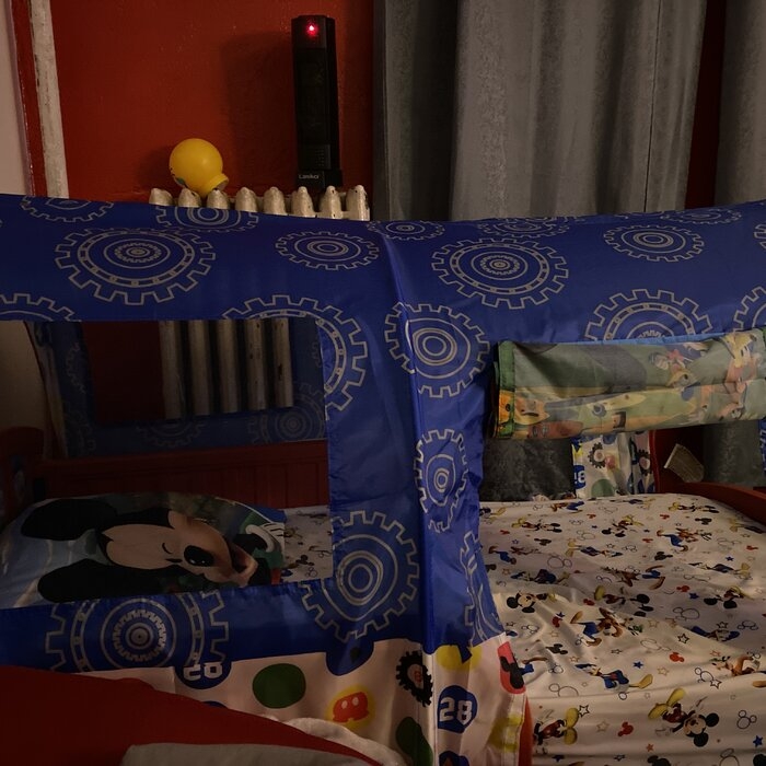 Toddler Canopy Bed by Delta Children