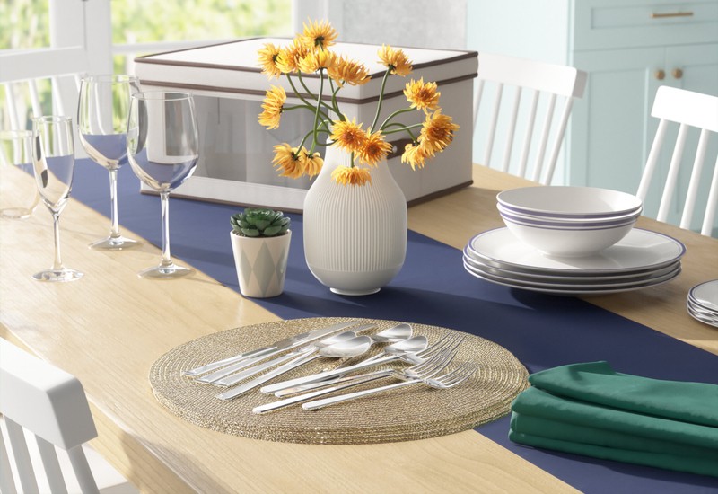 Wayfair Basics Solid Color Table Runner