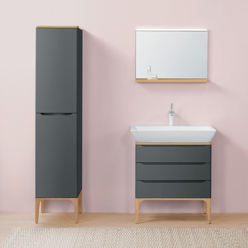 Wide 15.75'' W x 70.98'' H x 18.11'' D Solid Wood Linen Cabinet
