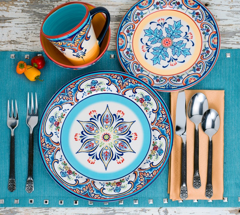 Zanzibar 16 Piece Dinnerware Set, Service for 4