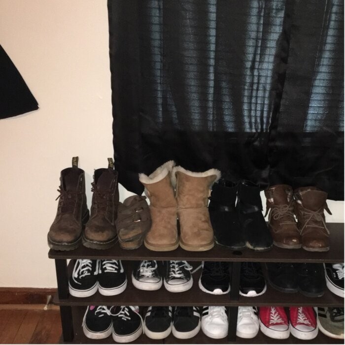 18 Pair Shoe Rack