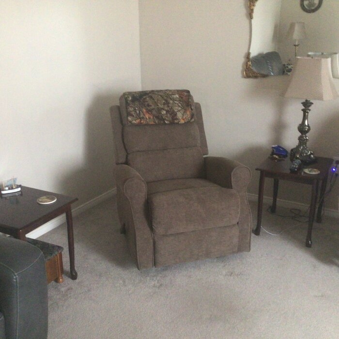 33.5'' Wide Manual Rocker Standard Recliner