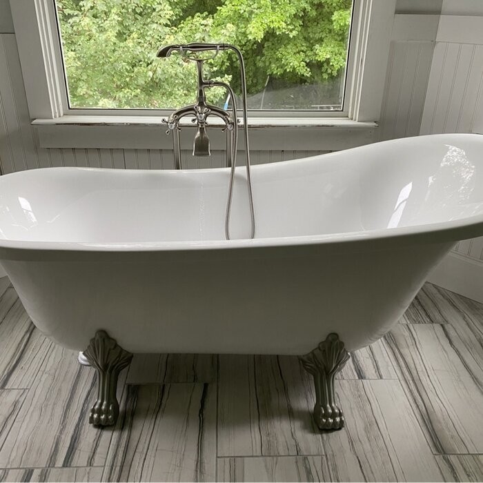68.9" x 31" Clawfoot Soaking Acrylic Bathtub