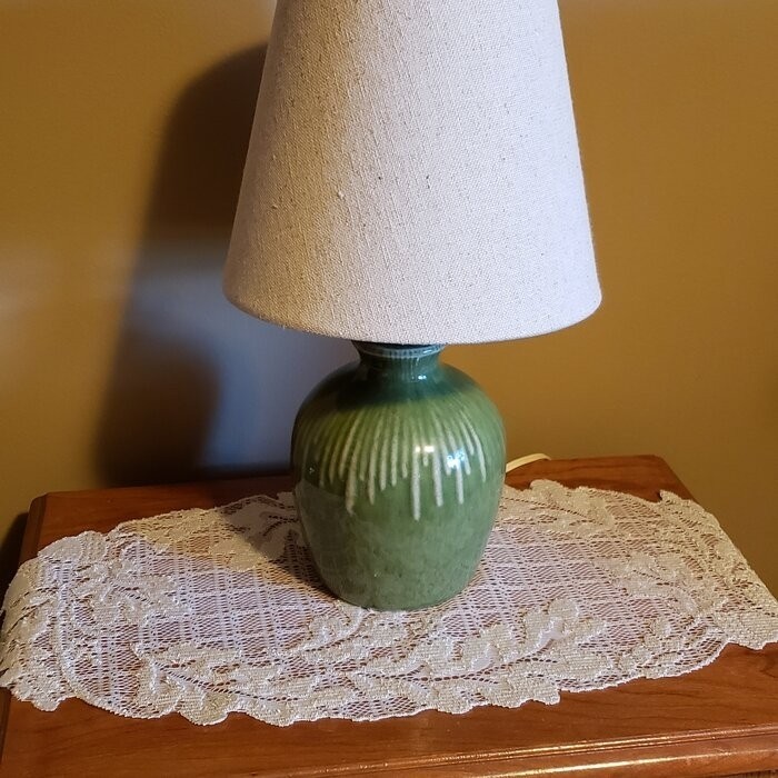7'' H x 8'' W Linen Empire Lamp Shade ( Clip On )