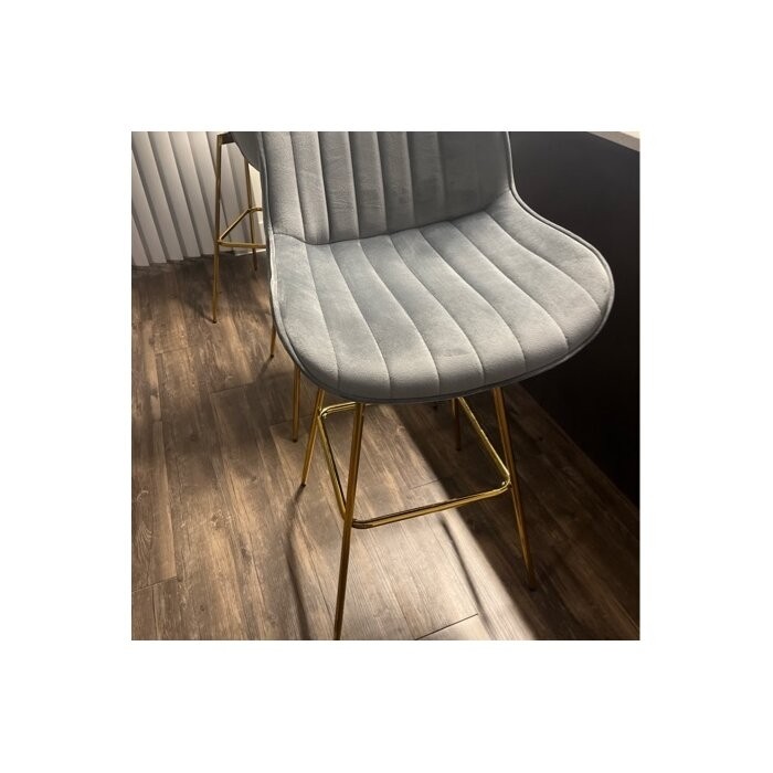 Abingdon Swivel 28.95" Bar Stool
