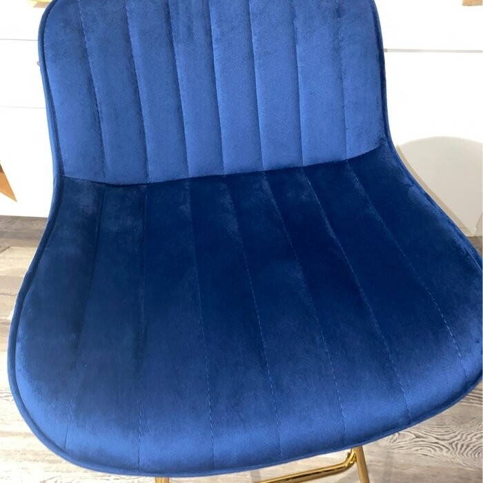 Abingdon Swivel 28.95" Bar Stool