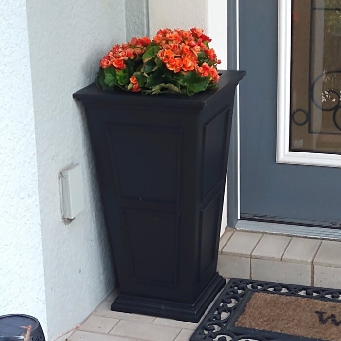 Abram Self-Watering Plastic Pot Planter