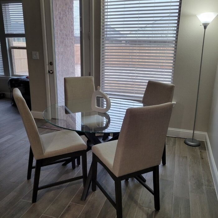 Acton 4 - Person Dining Set