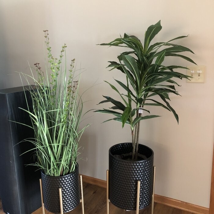 Aiken 2 - Piece Iron Pot Planter Set