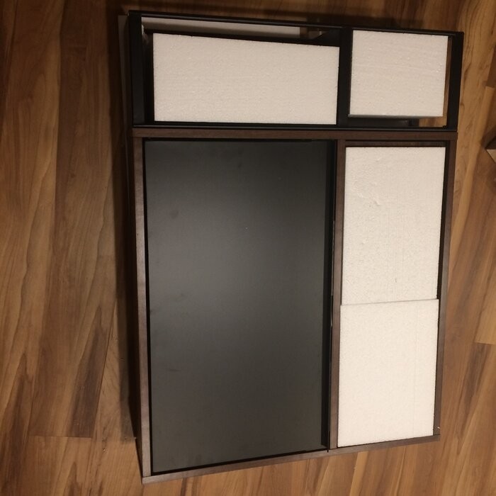 Akeela Mini Bar