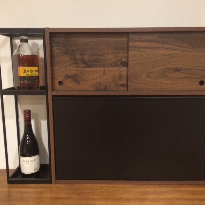 Akeela Mini Bar