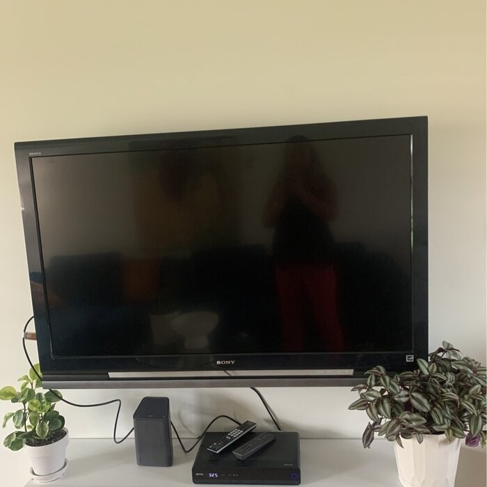 Alesandrini Floating TV Stand for TVs up to 60"