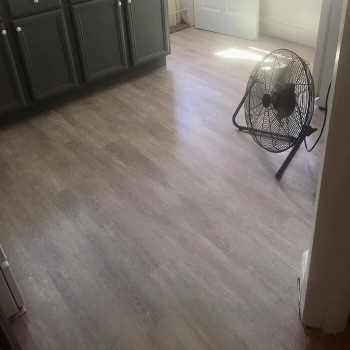 Allure GripStrip 6" x 36" x 3.8mm Luxury Vinyl Plank
