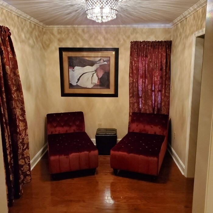 Andrews Tufted Armless Chaise Lounge