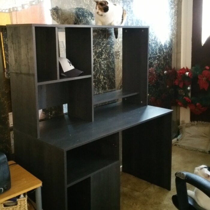 Annexe Desk with Hutch