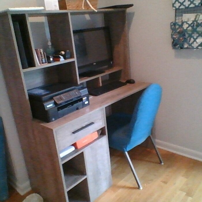 Annexe Desk with Hutch
