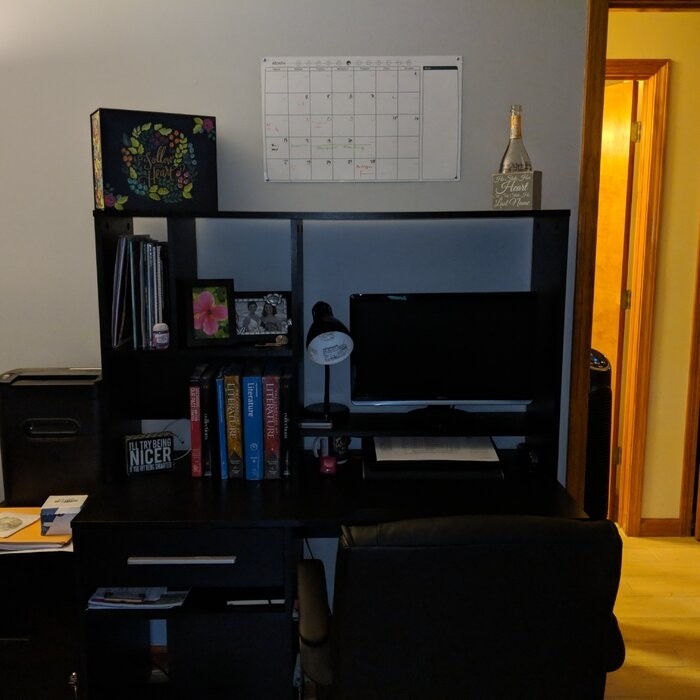 Annexe Desk with Hutch