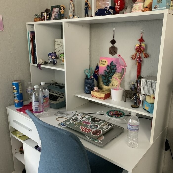 Annexe Desk with Hutch