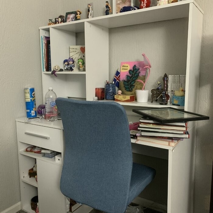 Annexe Desk with Hutch