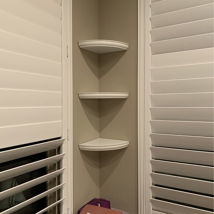 Arshawn Corner Shelf