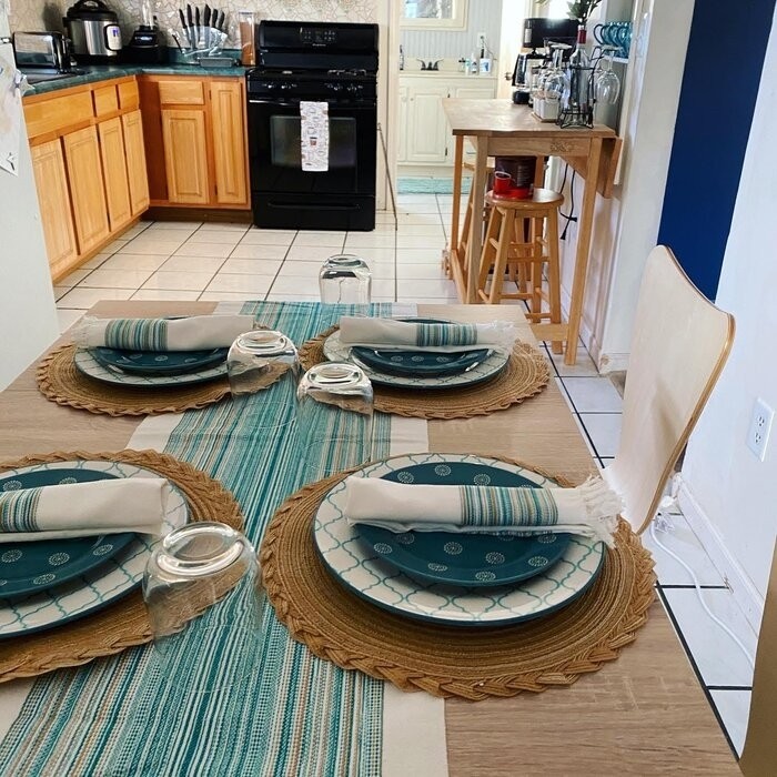 Astrid Dining Table