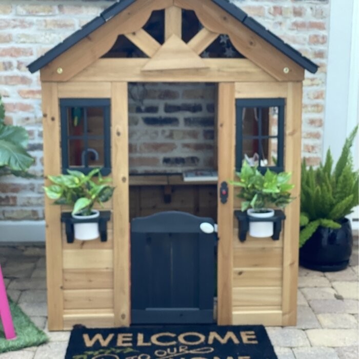 Backyard Discovery Sweetwater 42" x 46.69" Indoor/Outdoor Cedar Playhouse with Kitchen