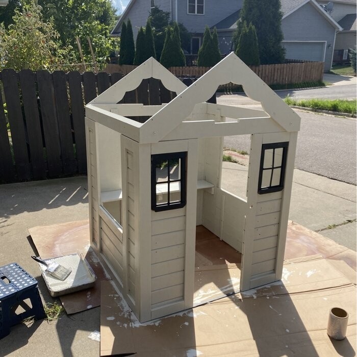 Backyard Discovery Sweetwater 42" x 46.69" Indoor/Outdoor Cedar Playhouse with Kitchen