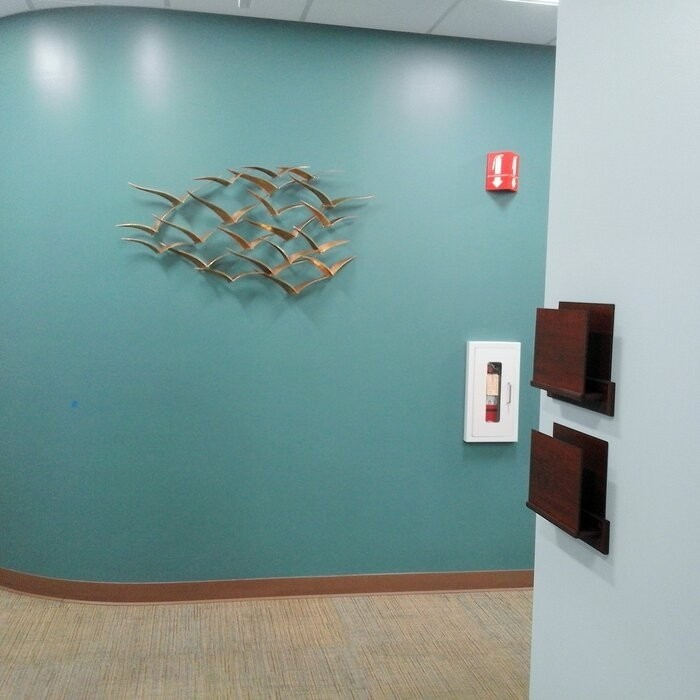 Beautiful Patterned Metal Flocking Birds Wall Decor