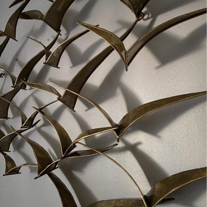 Beautiful Patterned Metal Flocking Birds Wall Decor