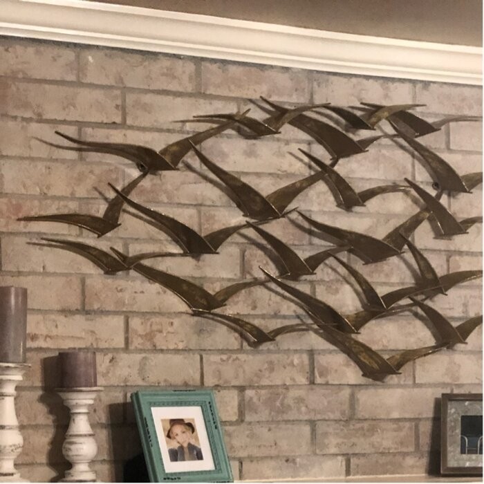 Beautiful Patterned Metal Flocking Birds Wall Decor