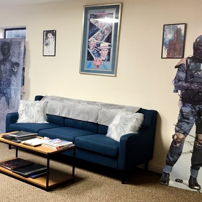 Becky 86'' Charles Of London Sofa