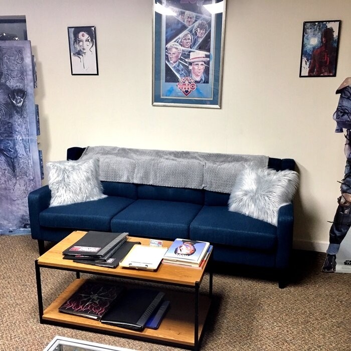 Becky 86'' Charles Of London Sofa