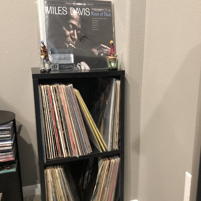 Bellwood Multimedia Media Shelves