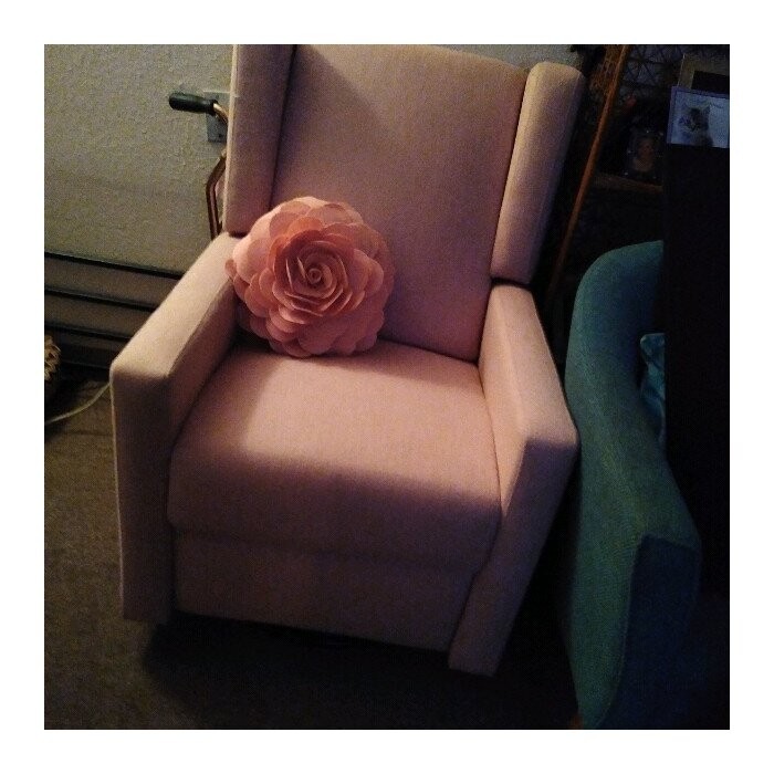 Bines 28.5'' Wide Manual Swivel Club Recliner