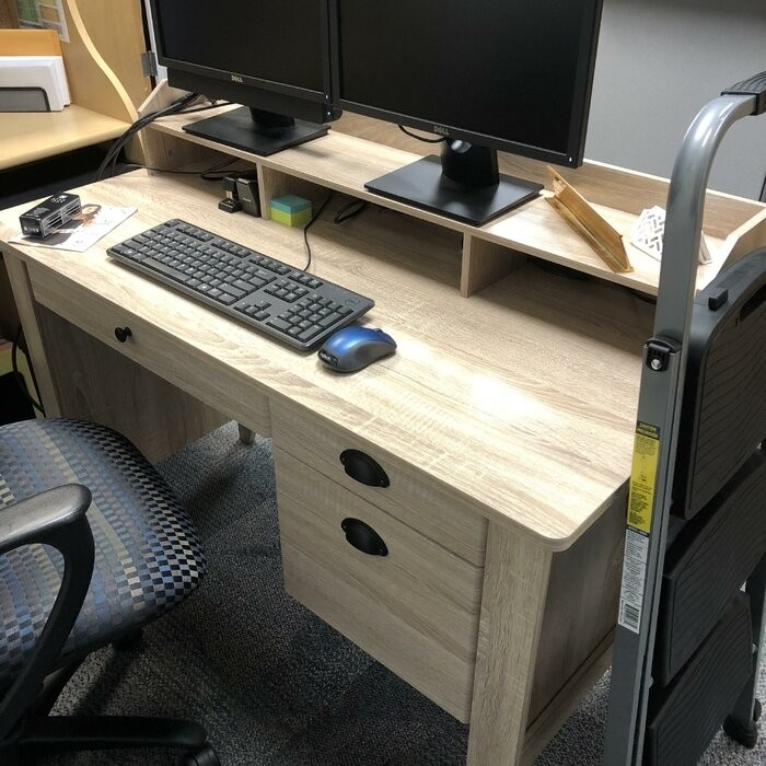 Braesen Executive Desk with Hutch
