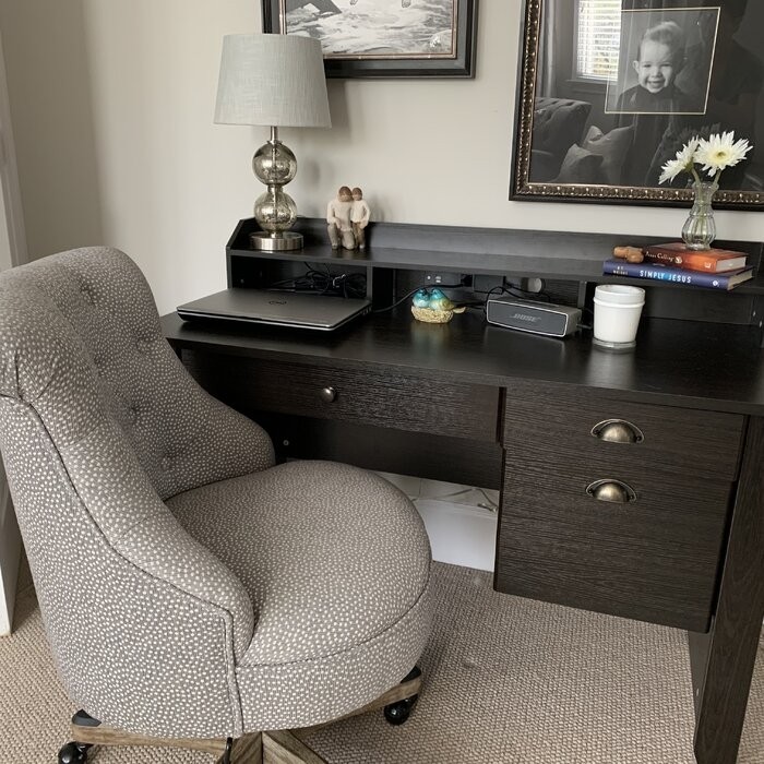Braesen Executive Desk with Hutch