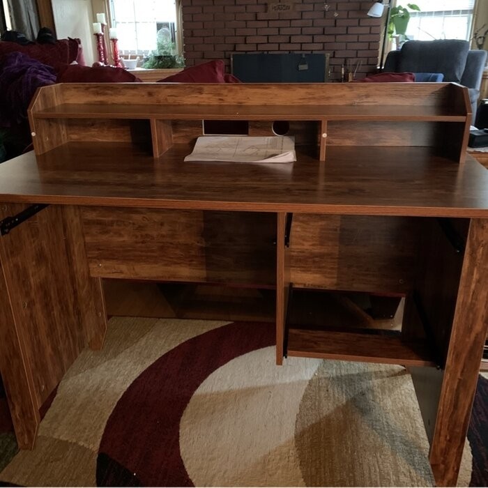 Braesen Executive Desk with Hutch