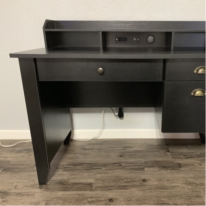 Braesen Executive Desk with Hutch
