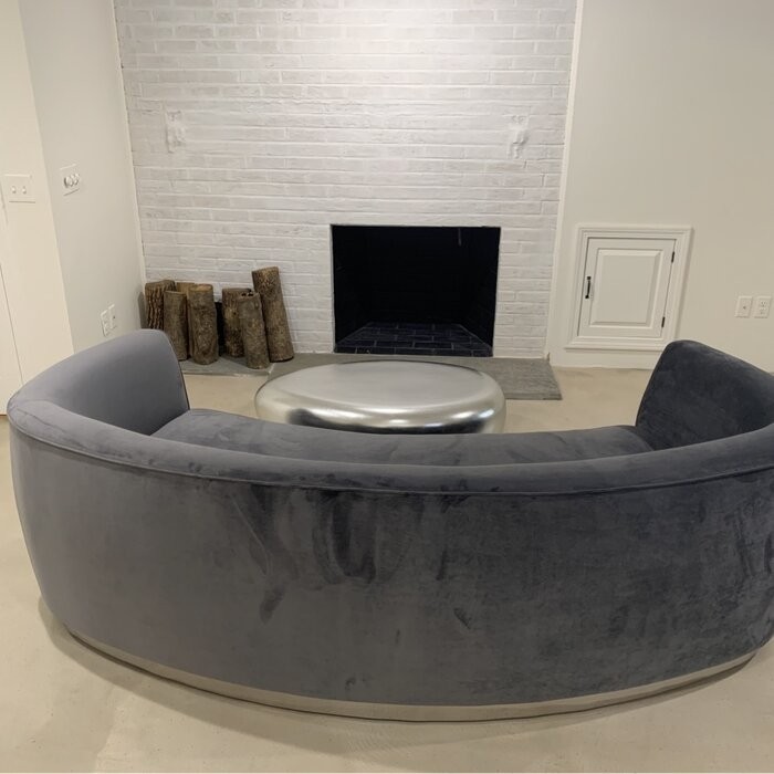 Breccan 91.5'' Velvet Round Arm Curved Sofa