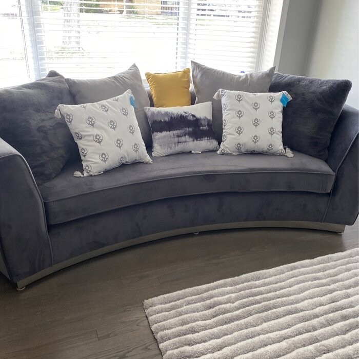 Breccan 91.5'' Velvet Round Arm Curved Sofa