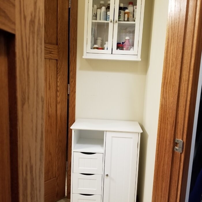 Caril 22.05'' W x 32.1'' H x 13.39'' D Free-Standing Bathroom Cabinet