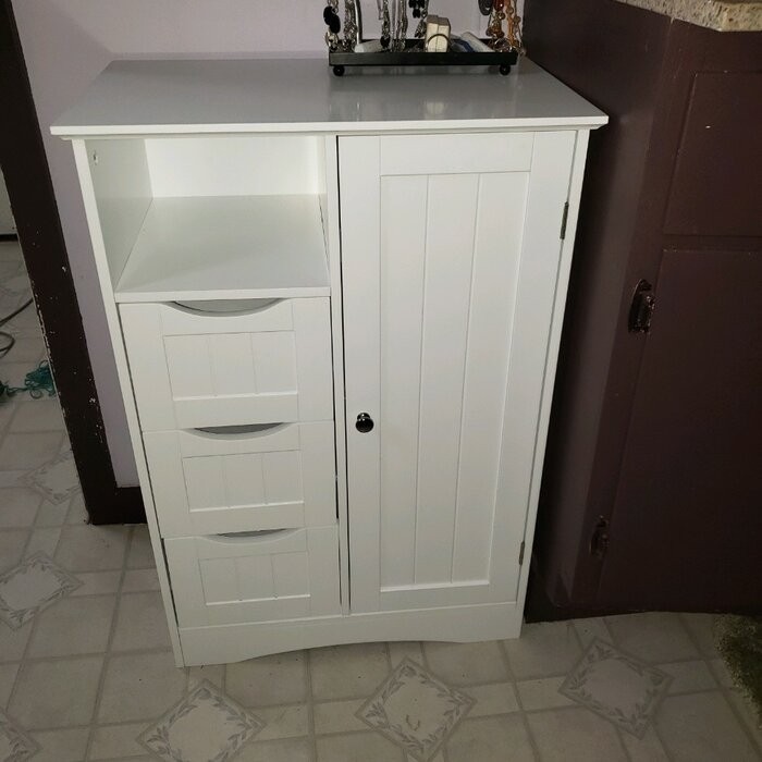 Caril 22.05'' W x 32.1'' H x 13.39'' D Free-Standing Bathroom Cabinet