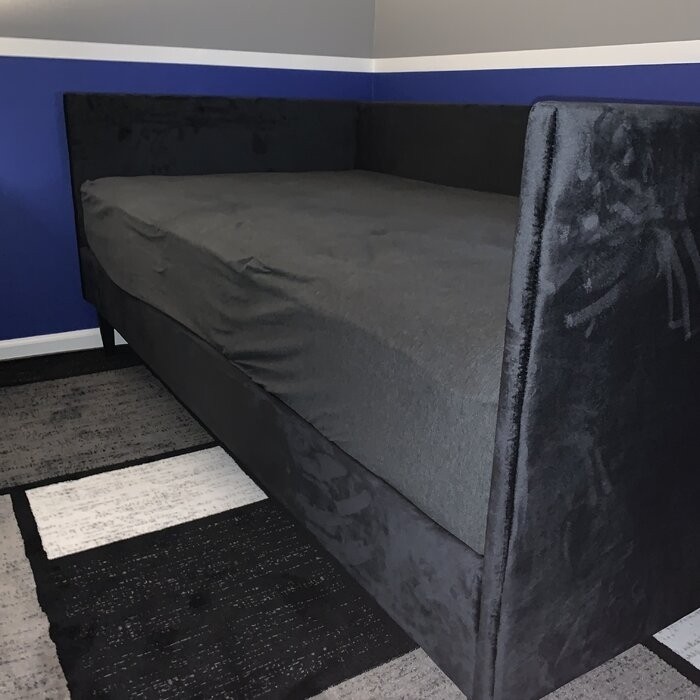 Chadlee Daybed