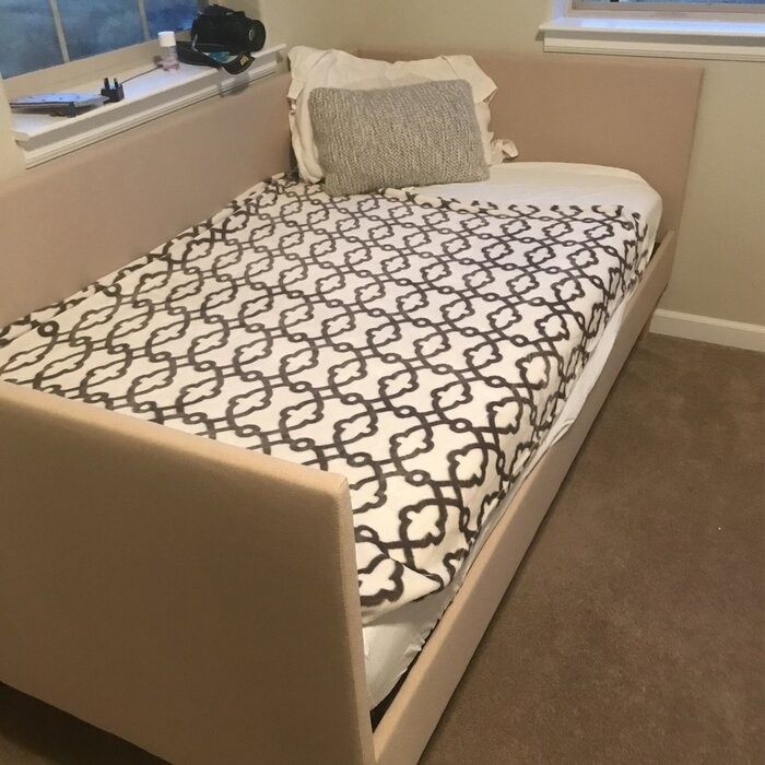 Chadlee Daybed