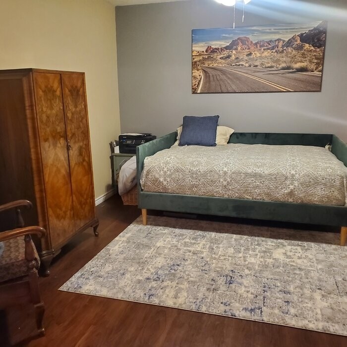 Chadlee Daybed