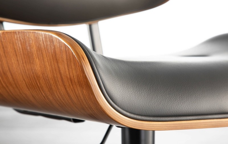 Chaeli Swivel Adjustable Height Bar Stool