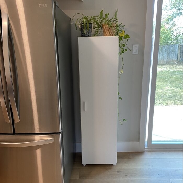 Cincinnati 59" Kitchen Pantry