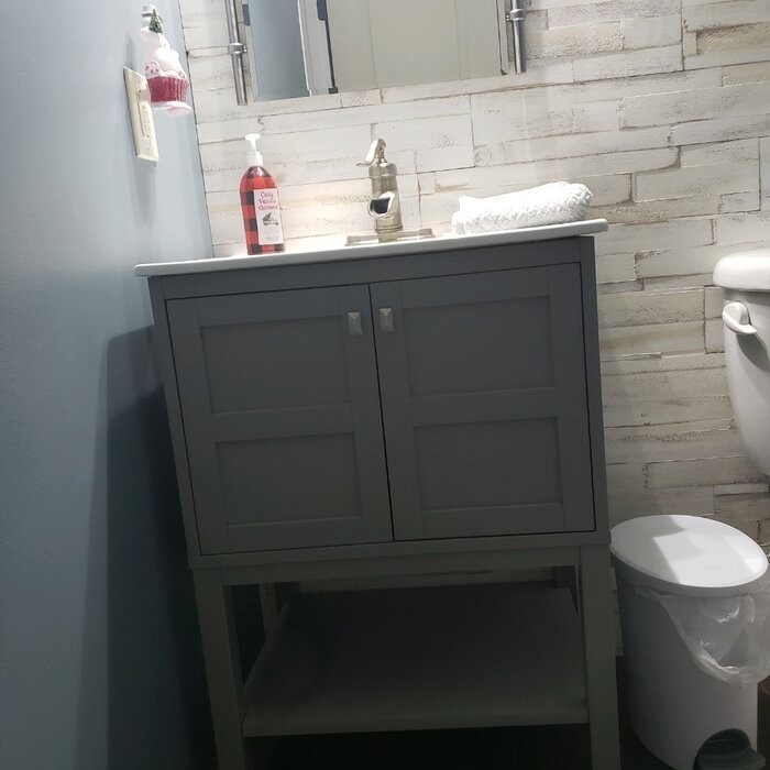 Clinchport 24" Single Bathroom Vanity Set